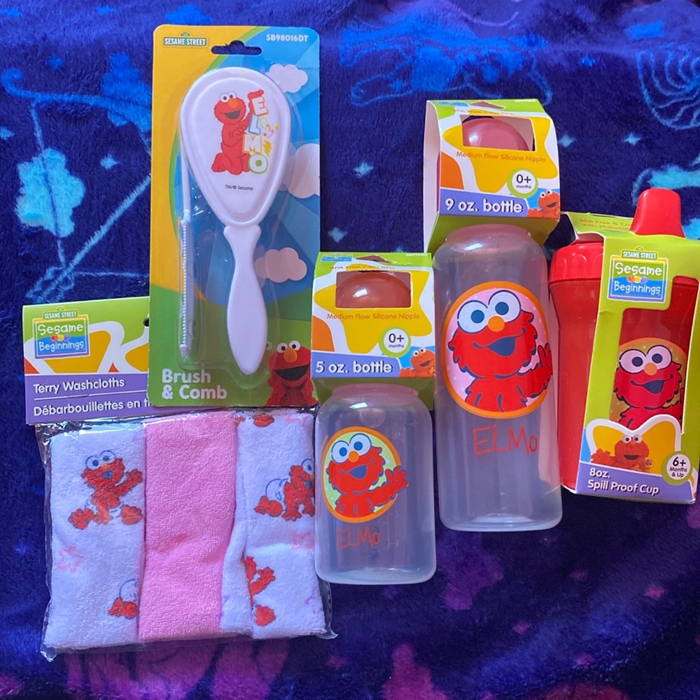 Sesame Street Elmo Baby Bottles, Spill Proof Cup & brush/comb Washcloths Set
